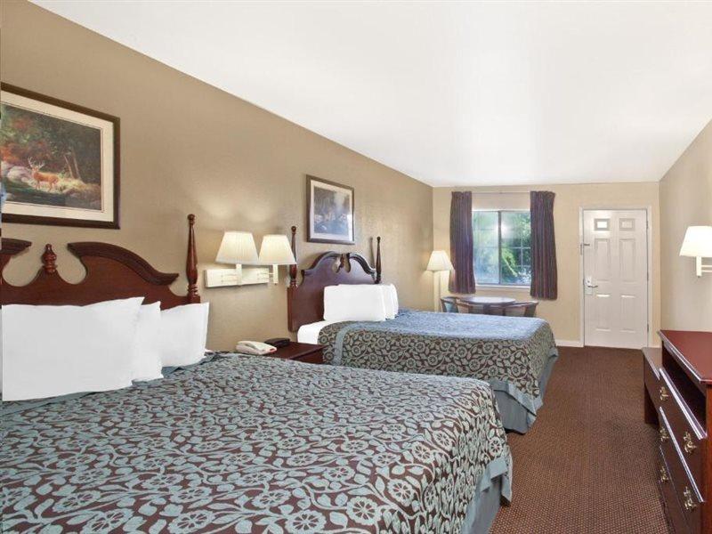 Hotel Days By Wyndham 2*