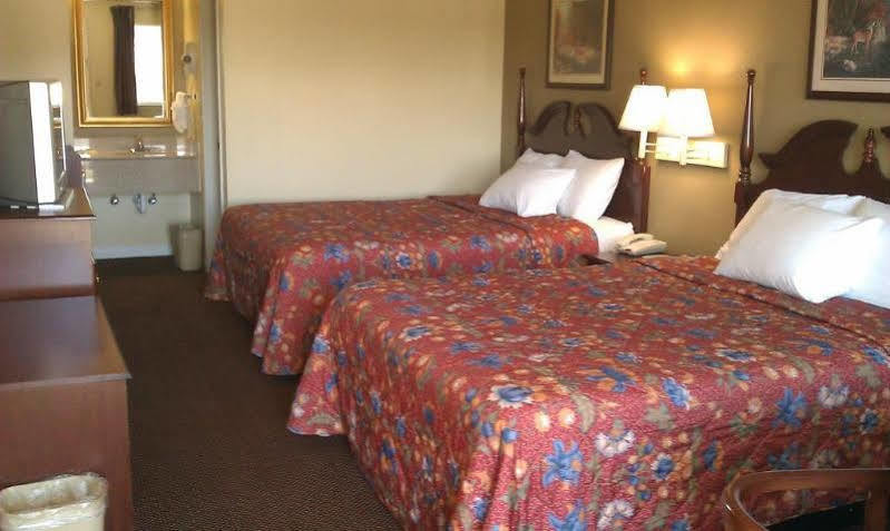 Hotel Days By Wyndham Kerrville